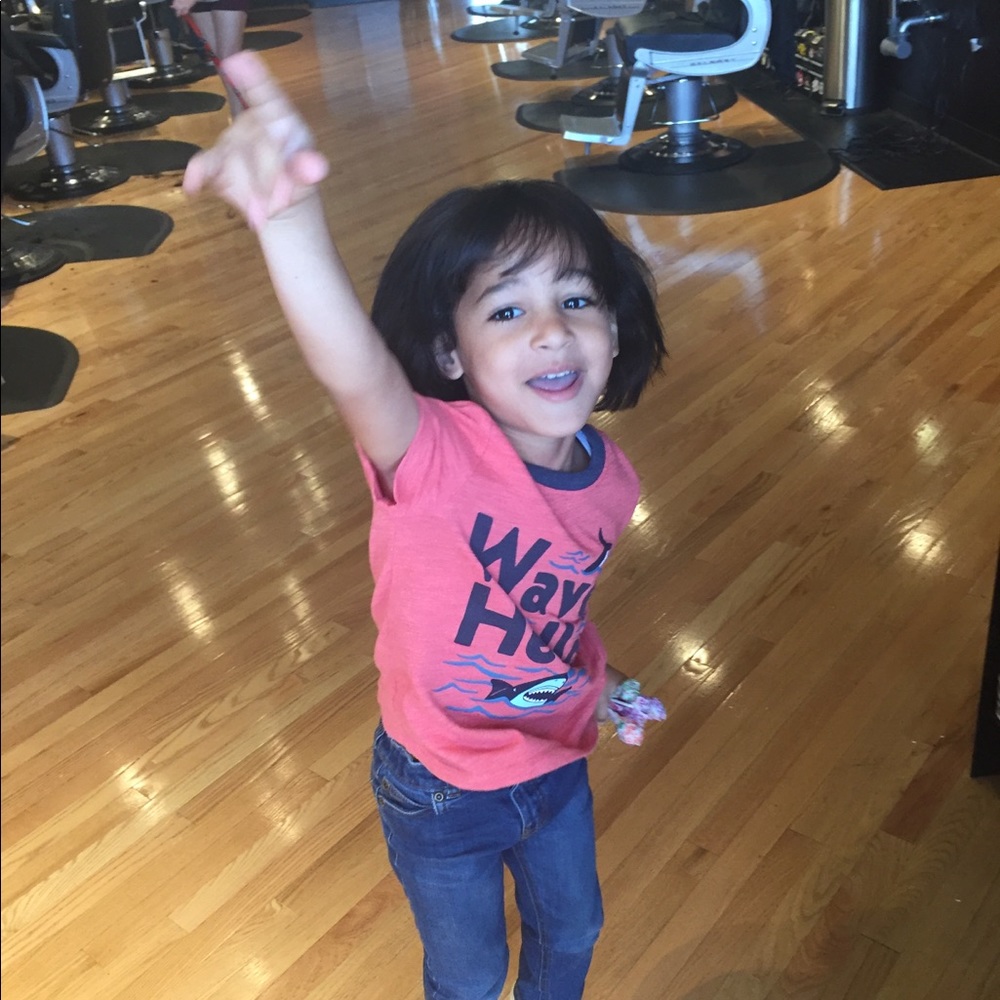 Meet your Posher, Nahla